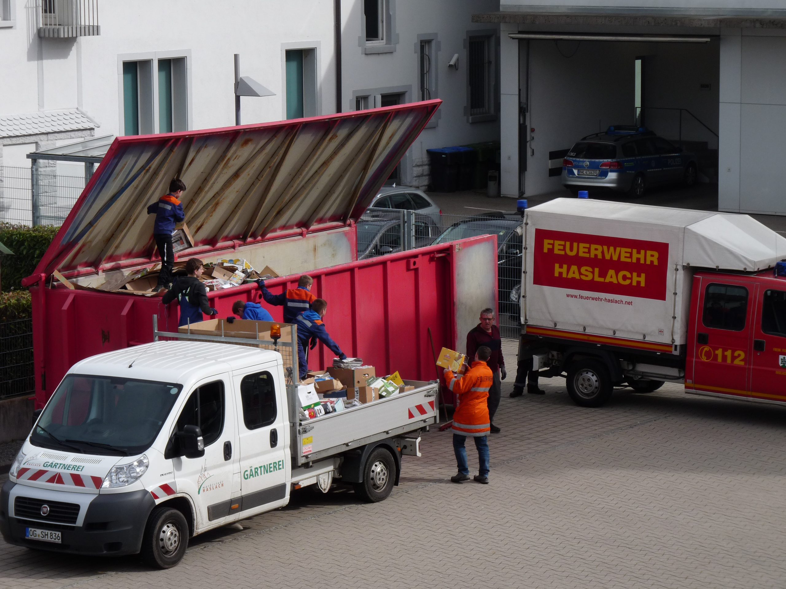 50 Jahre Jugendfeuerwehr – Altpapiersammlungen