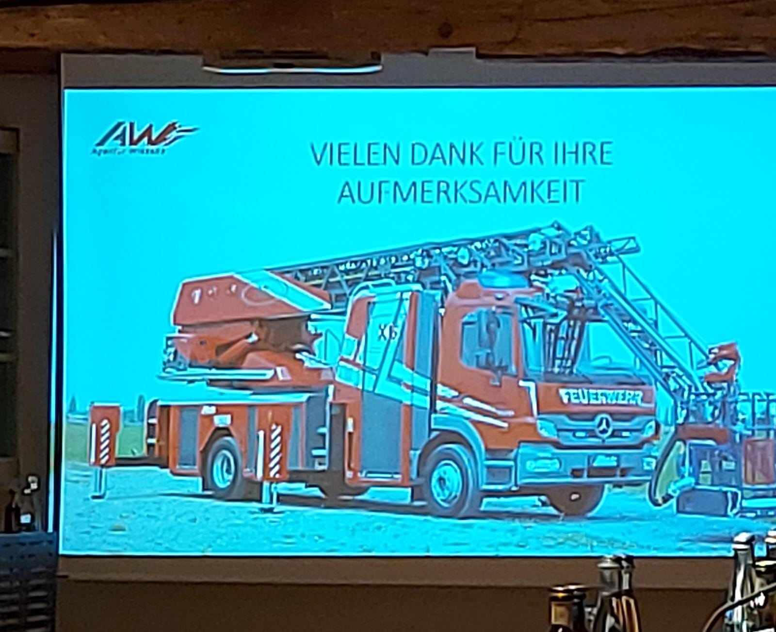 Auftragsvergabe für Drehleiter
