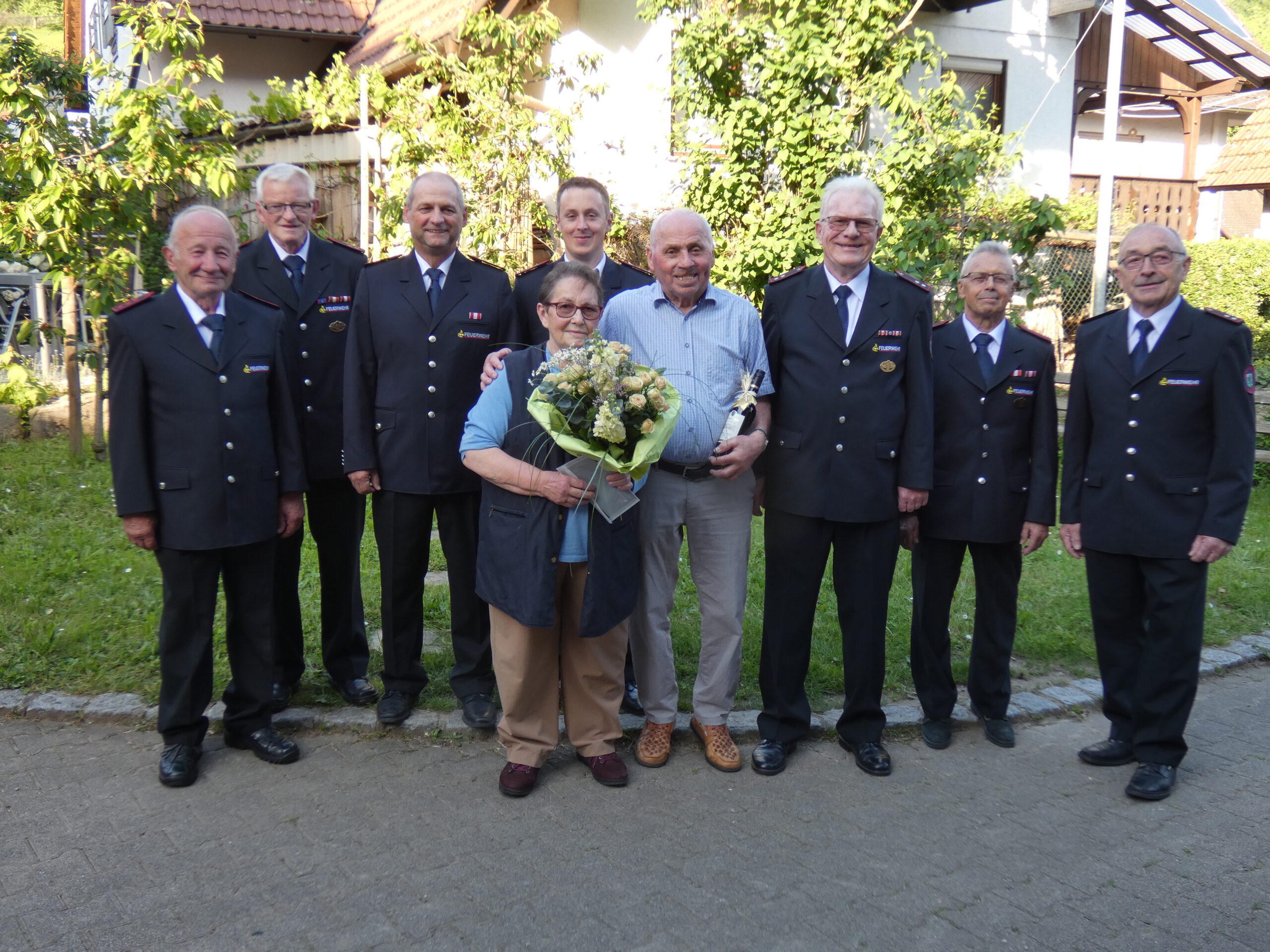 Feuerwehr gratuliert doppelt