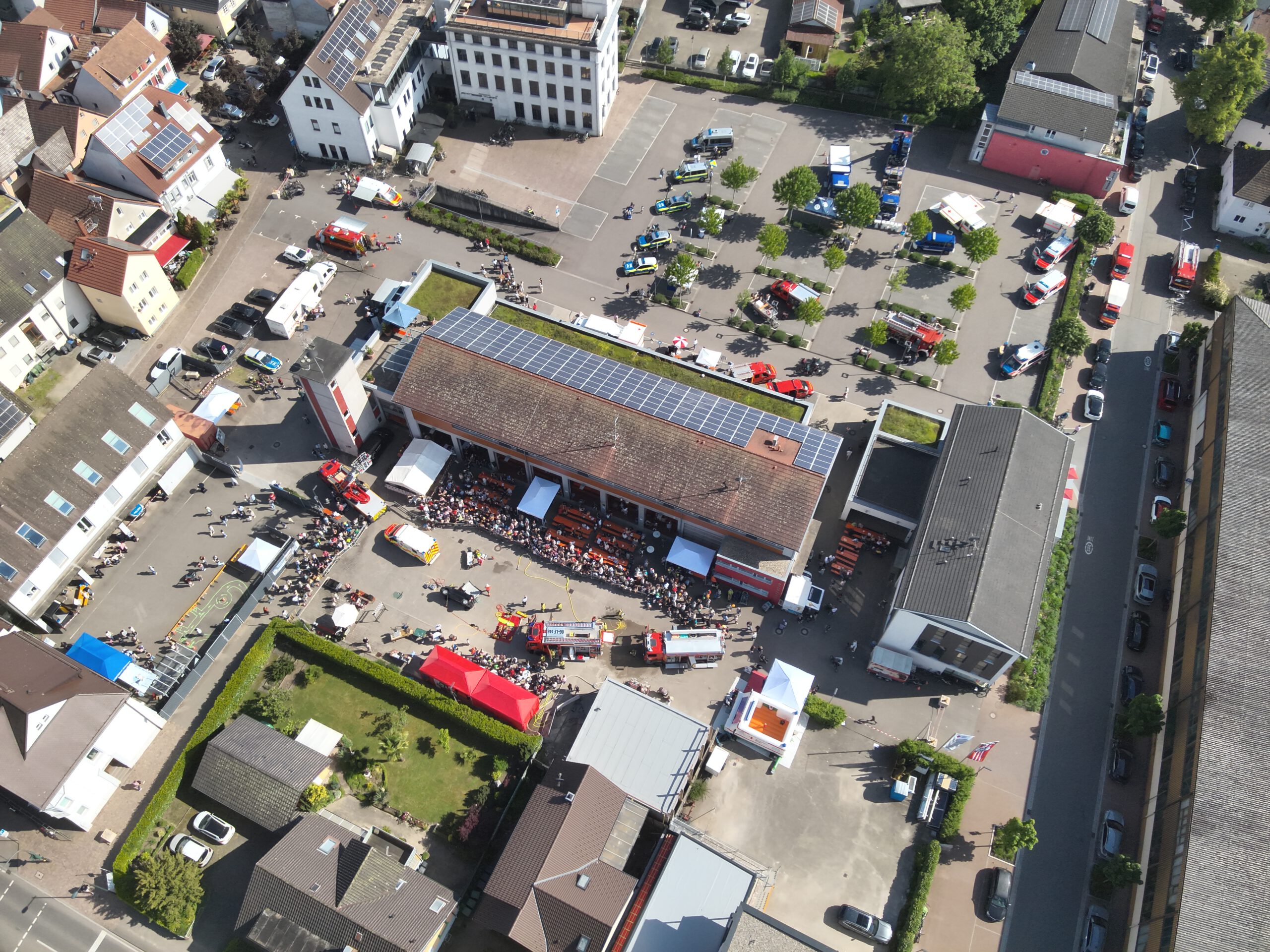 Blaulichttag von Feuerwehr, DRK und Polizei